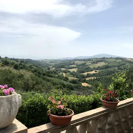 Villamari Nature&rest Farm * Gualdo Cattaneo